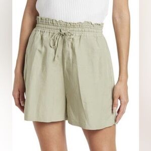 Blank NYC Linen Blend Drawstring Moss Green High Waisted Shorts Size Small NWT